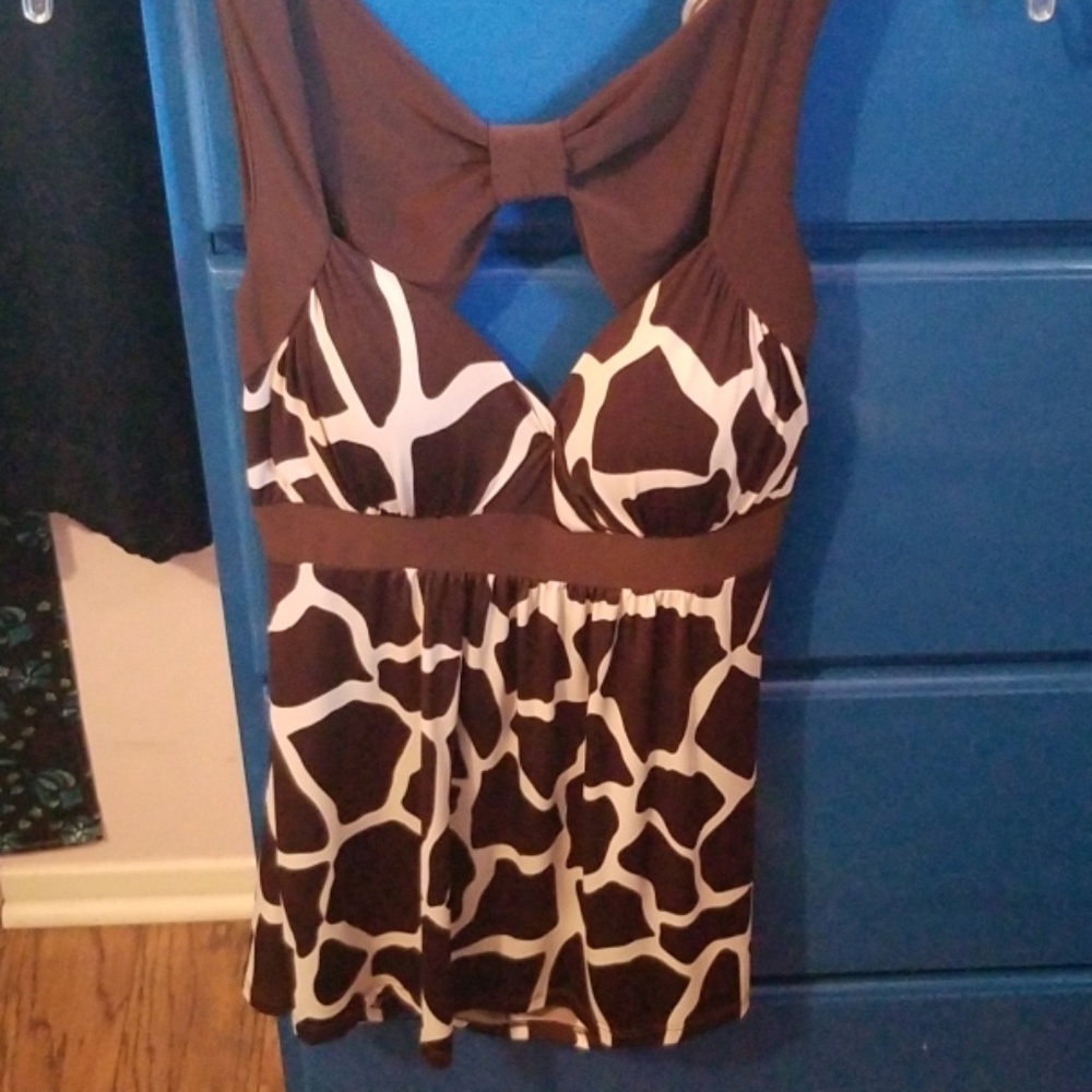 3/$20! Rue21 Pattern Top